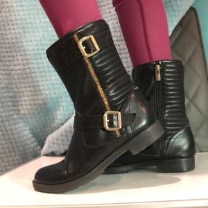 Black leather Nine West Boots